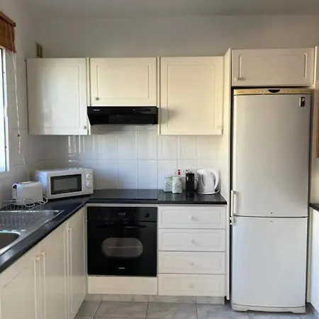 Pafia A Apartment *