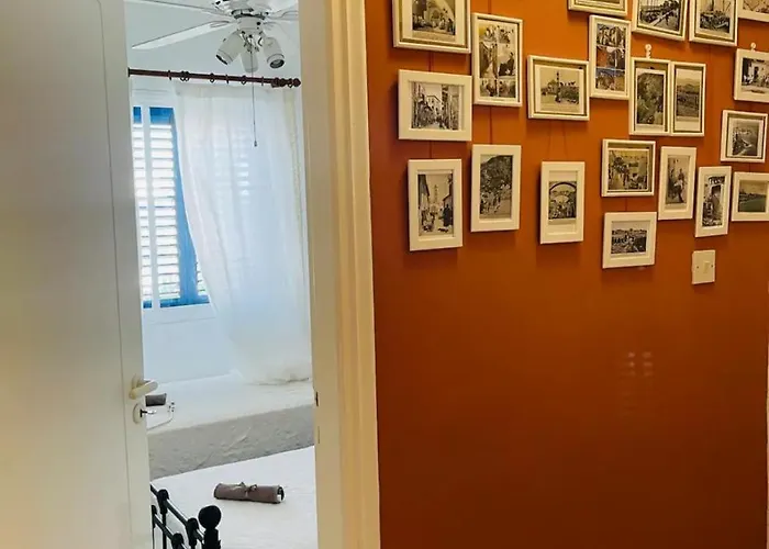 Pafia A パ フォス